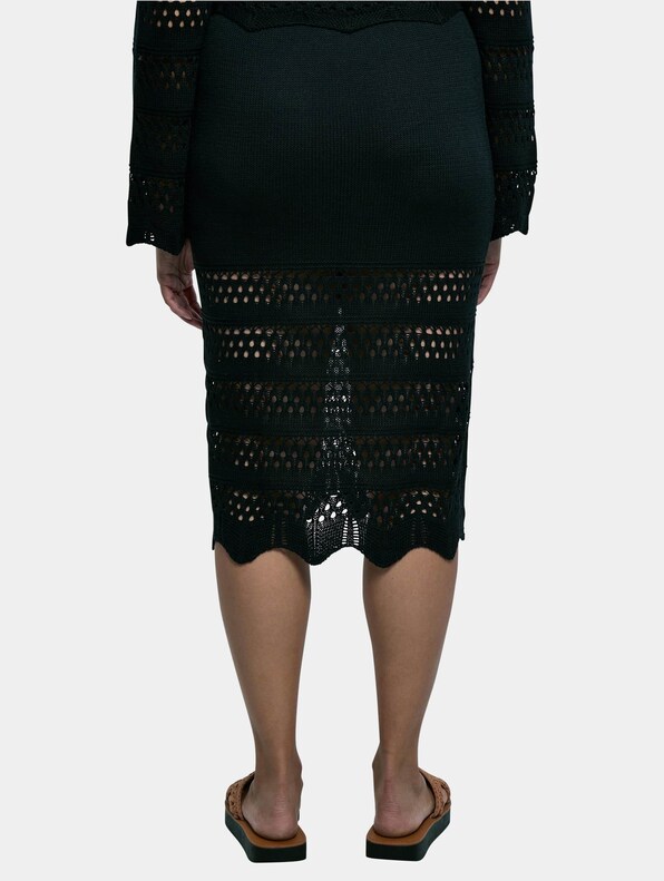 Ladies 3/4 Crochet Knit-1