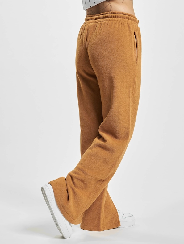 Small Signature Straight-1