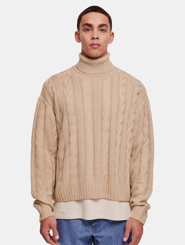 Boxy Roll Neck-2