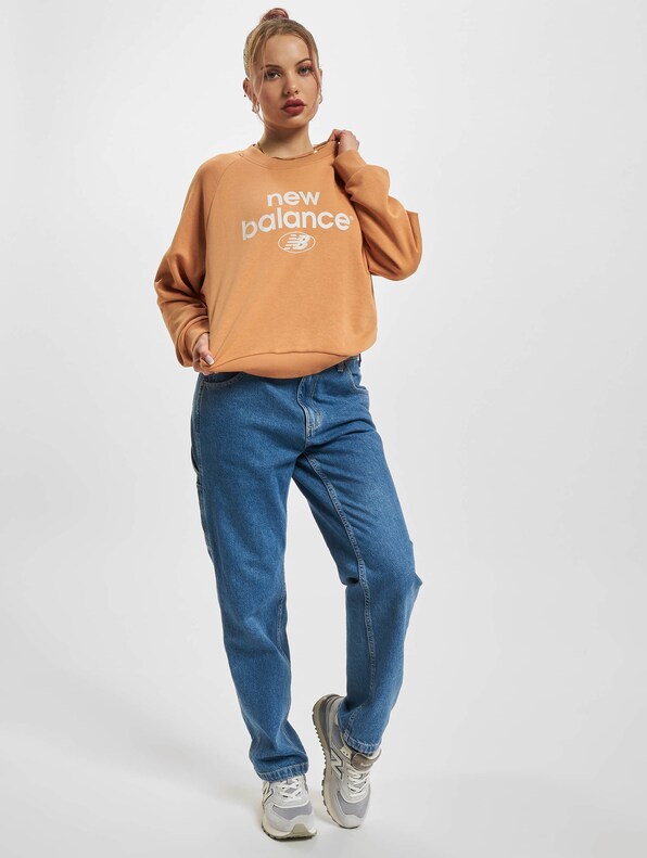 Essentials Graphic Fleece-4