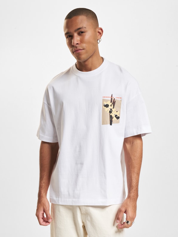 Sequoia Graphic Chest-2