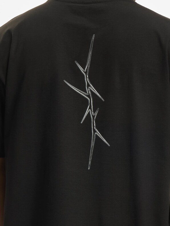 Upscale Thorned Mask Oversize-4