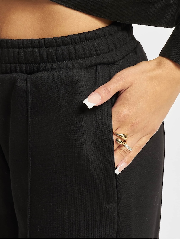 Ladies Straight Pin Tuck-4