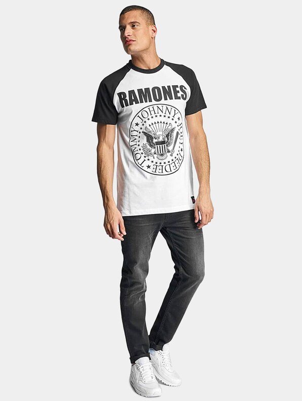 Ramones -2