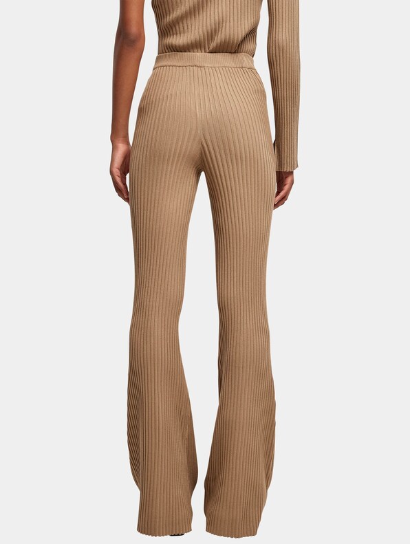 Ladies Flared Rib Knit -1