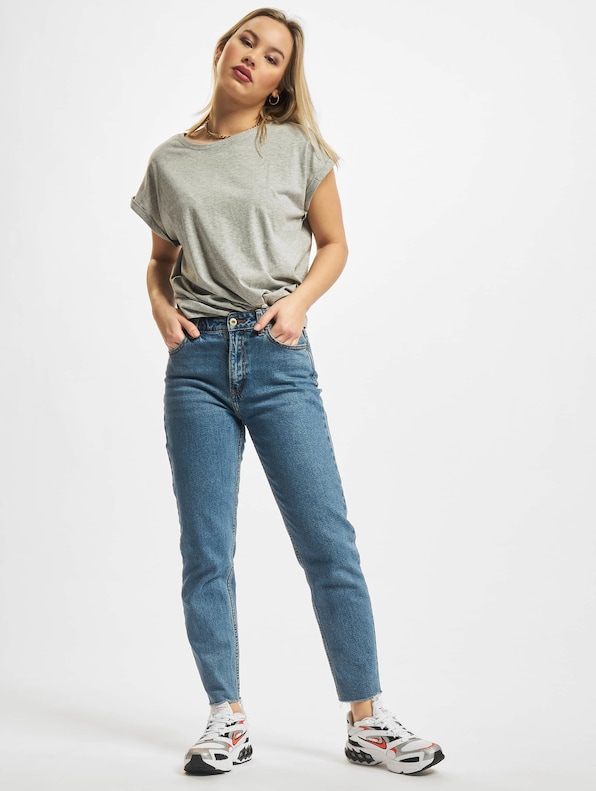 Extended Shoulder -4