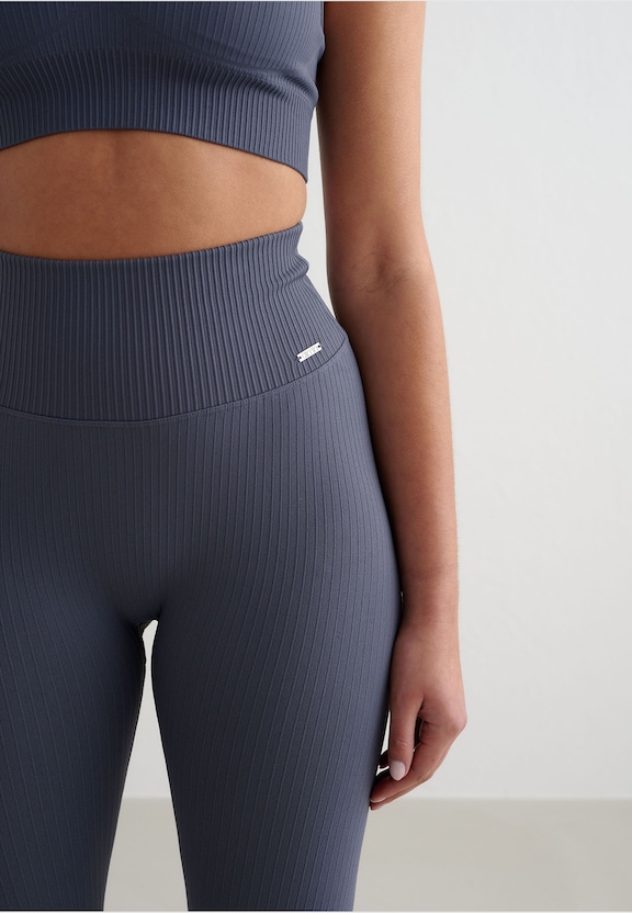 Ribbed Seamless Tights-6