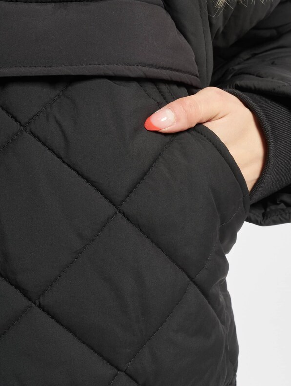 Ladies Oversized Diamond Quilted Pull Over-4