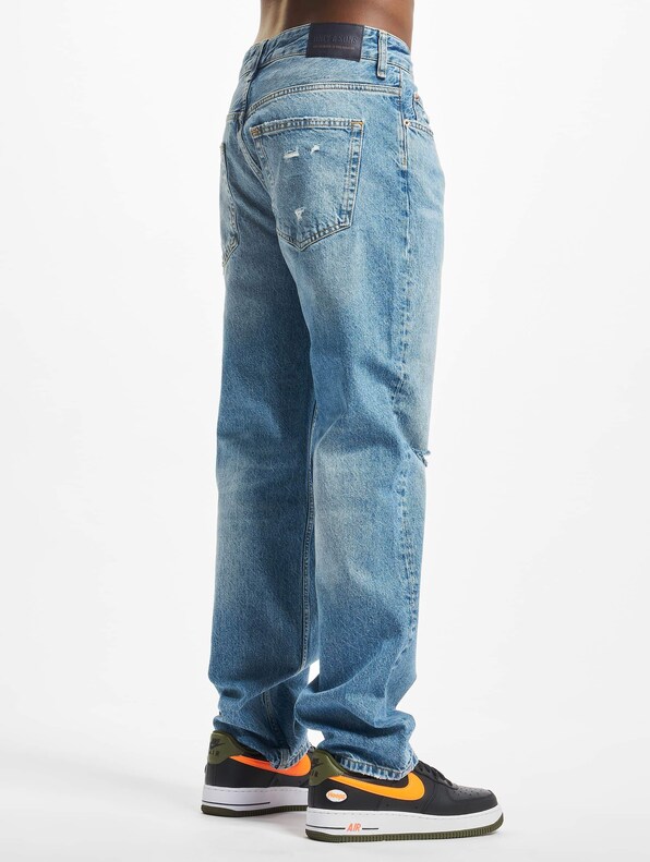 Edge Light Loose Fit-1