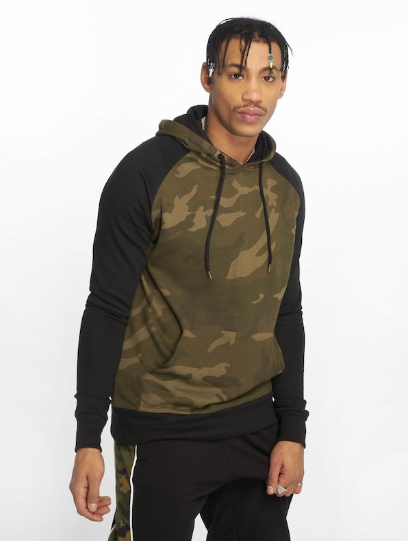 Camo Contrast Raglan-2
