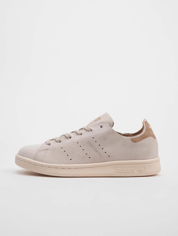 Stan Smith J W -1