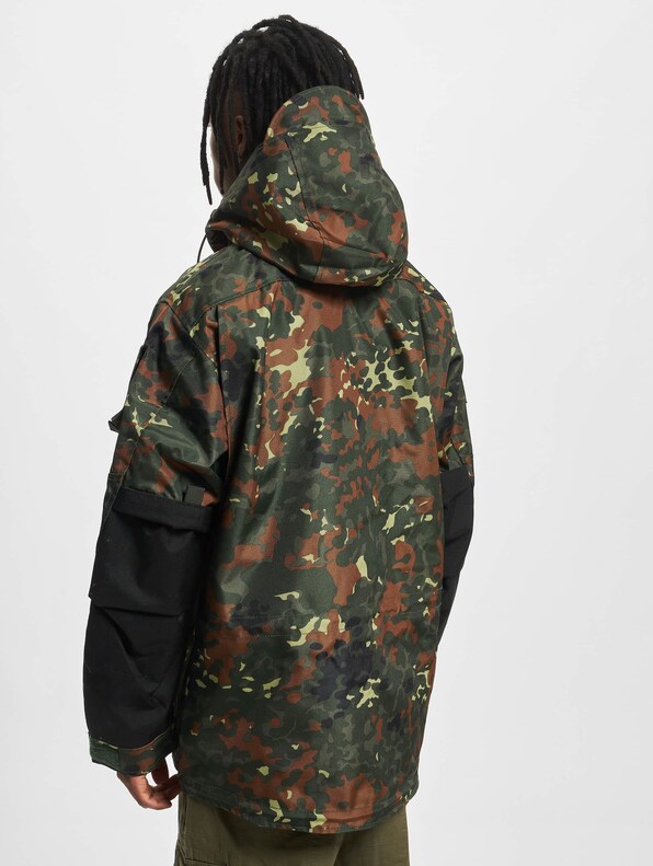 Performance Outdoorjacket-1