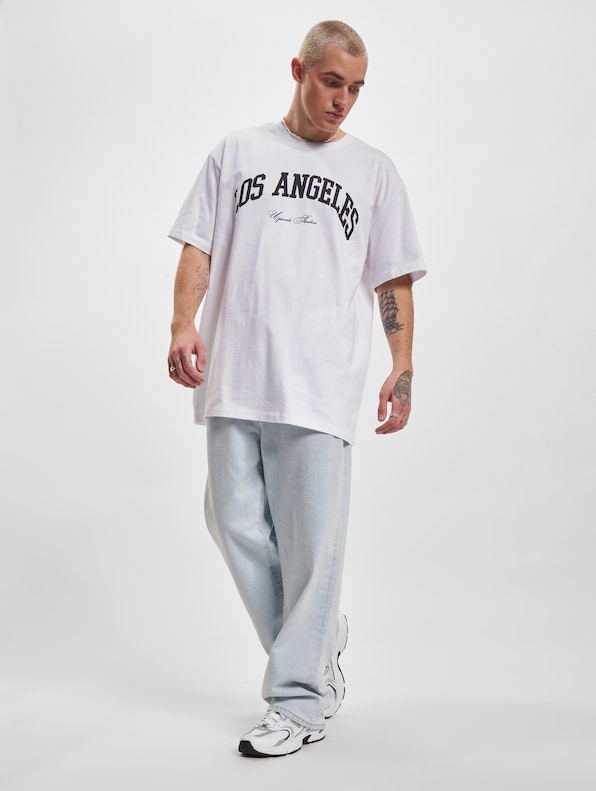 L.A. College Oversize-4