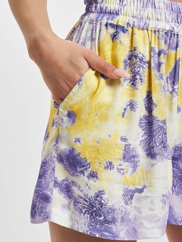 Small Signature Paisley Resort-4