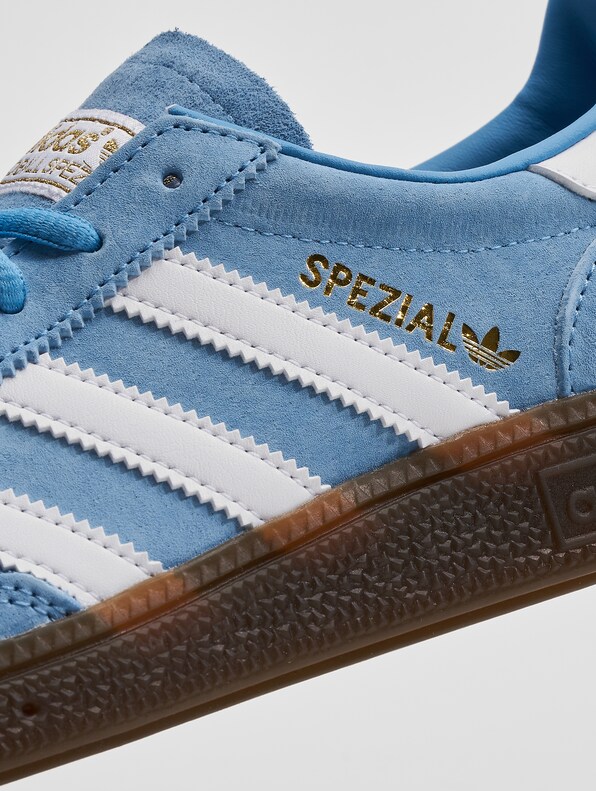 Handball Spezial -8