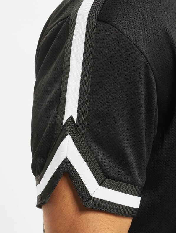 Oversized Stripes Mesh-3