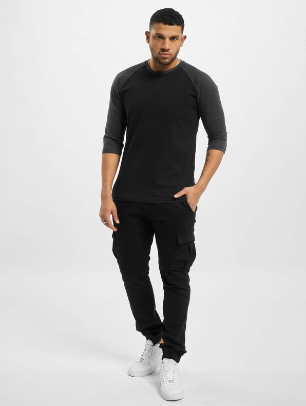 Contrast 3/4 Sleeve Raglan-4