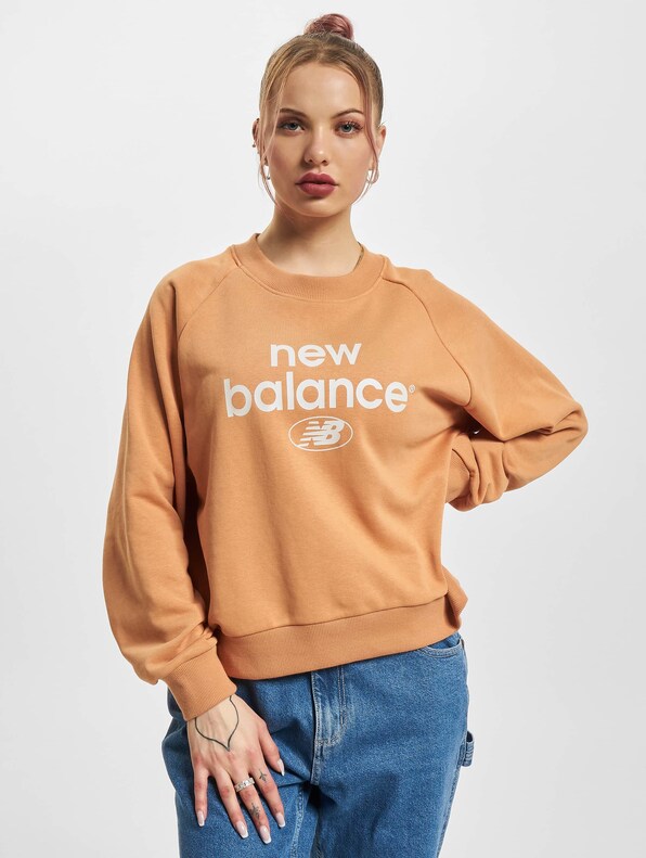 Essentials Graphic Fleece-2