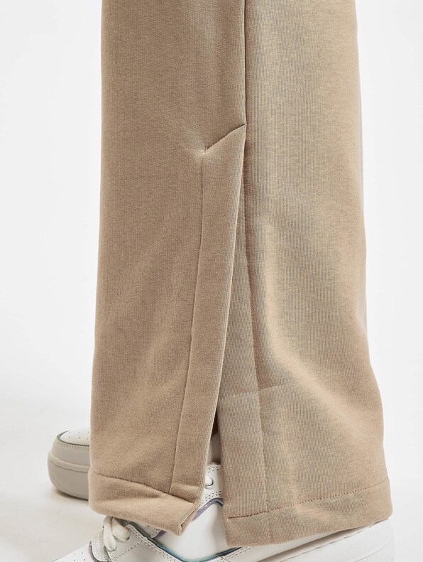 Small Signature Slit Wide-3