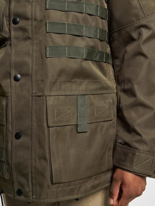 Performance Outdoor -4