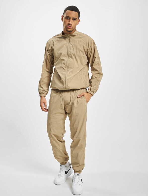 DEF Elastic plain track suit-6