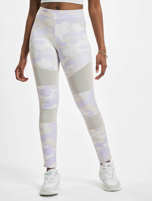 Ladies Camo Tech Mesh-2