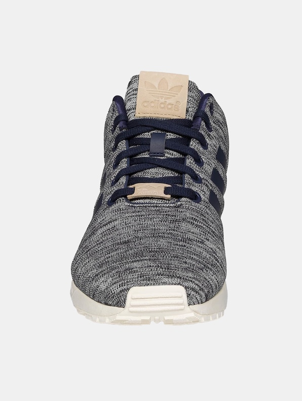ZX Flux-5