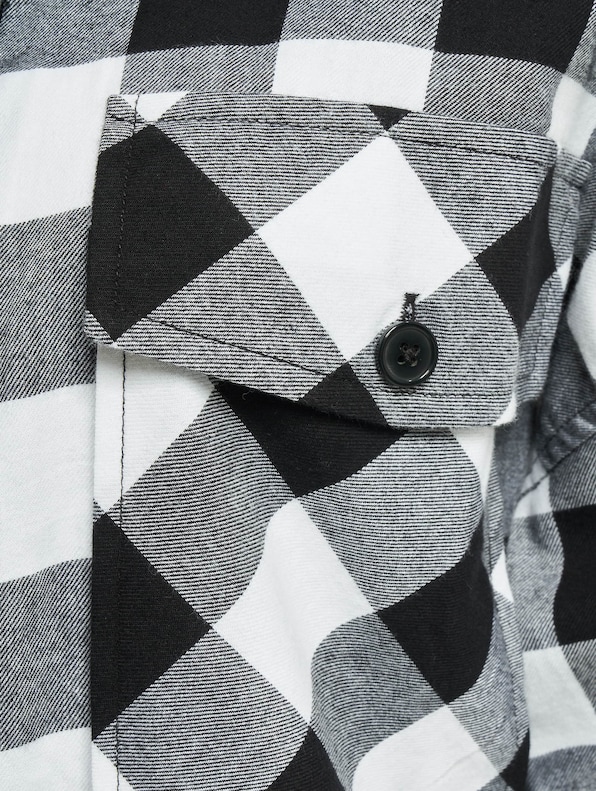 Ladies Short Oversized Check -4