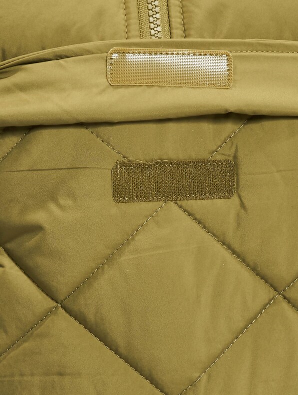 Ladies Oversized Diamond Quilted-4