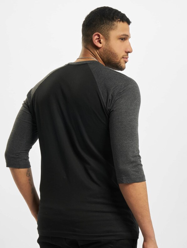 Contrast 3/4 Sleeve Raglan-1