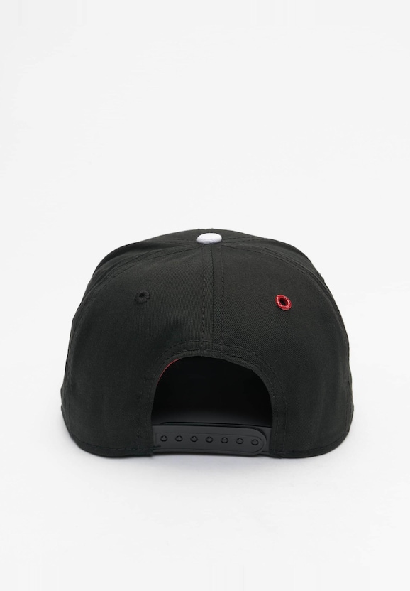 Letter Snapback-1