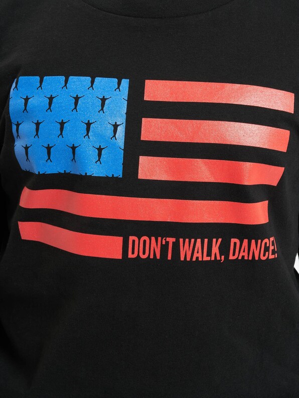 Don't Walk Dance-3