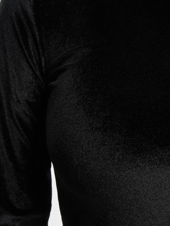 Ladies Velvet Turtle Neck -3