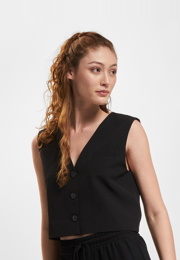 Abba Life Sleeveless Tailored Crop -0