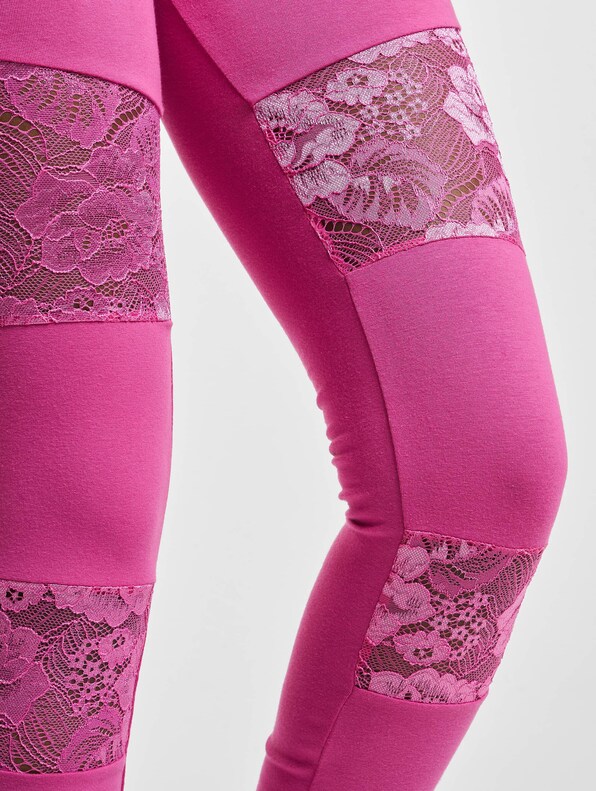 Ladies Laces Inset-3