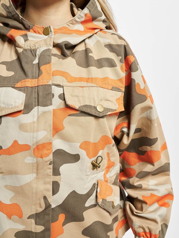 Ladies Oversized Camo-3