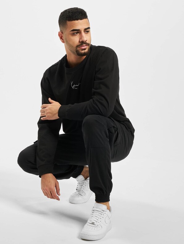 Kk Small Signature-4