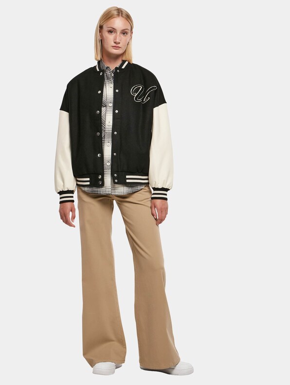 Ladies Oversized Big U-3