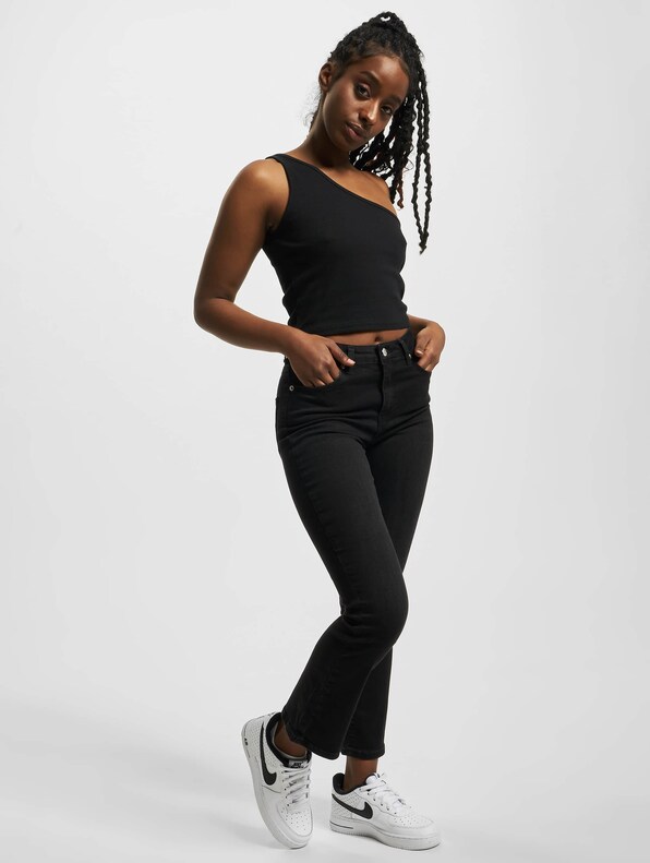 Cropped Asymmetric-4