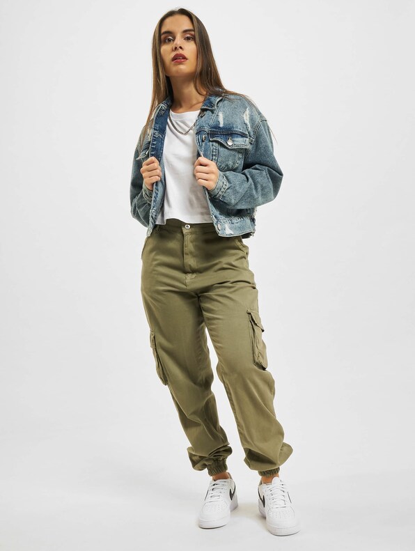 Ladies Oversized Short-3