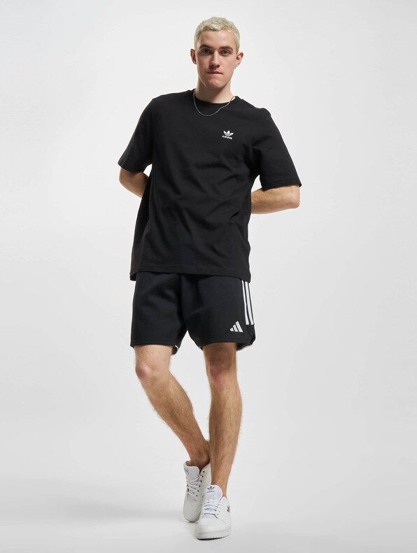 Originals Essential-4